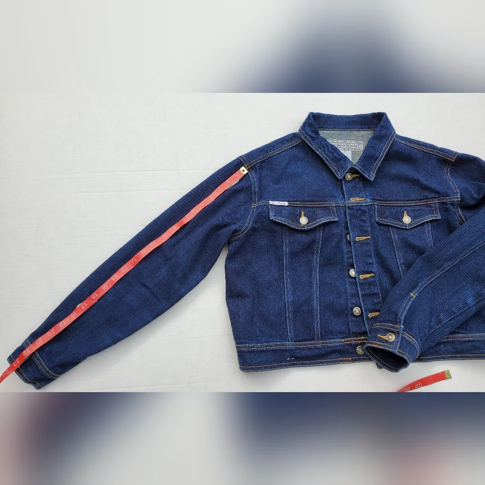 Women's Denim Jacket - Picture 5 of 6